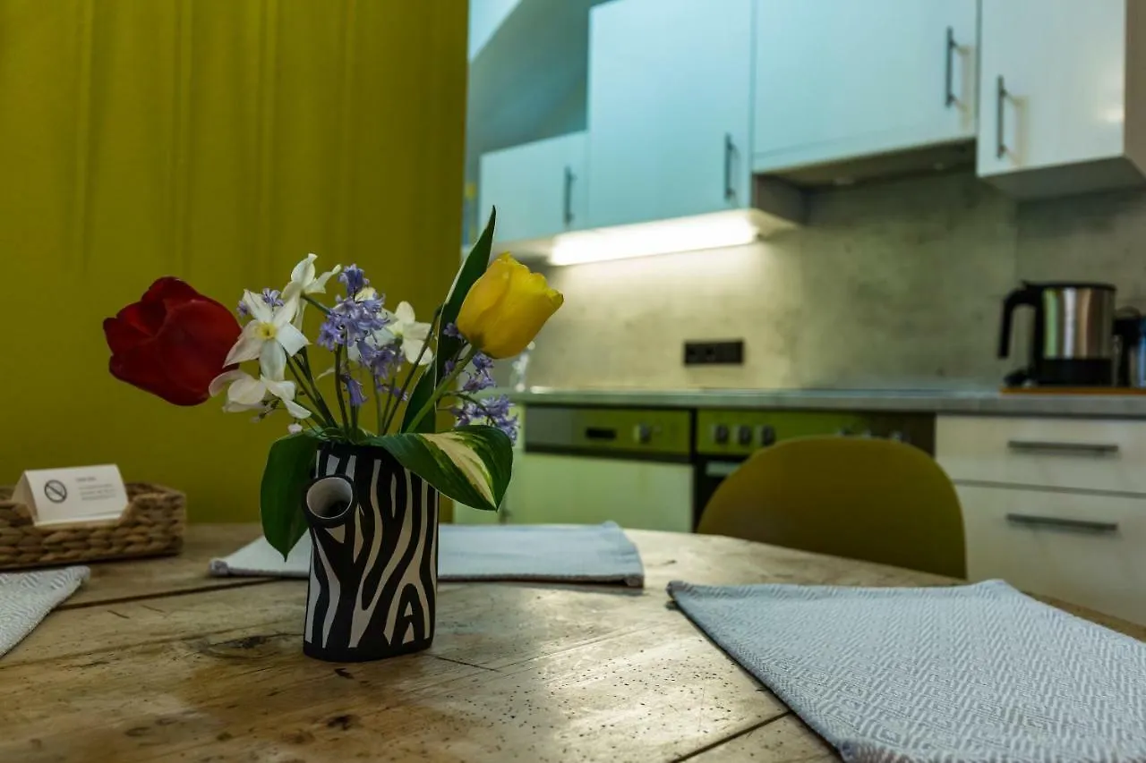Апартаменты Yellow Flat By Grazrentals With Best Location & Free Parking Австрия
