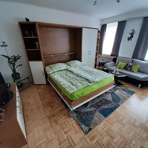 Apartman Apartmentstudio Mit Tiefgarage Free Parking, Graz